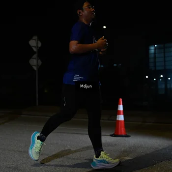 Runner Photo 7444475