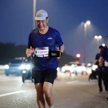 Runner Photo 7444481