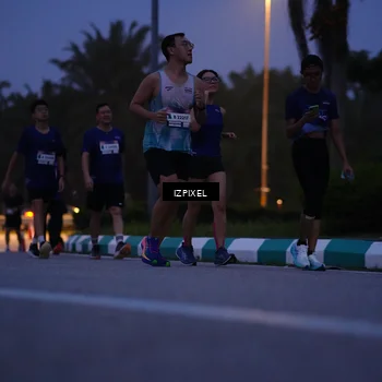 Runner Photo 7444500