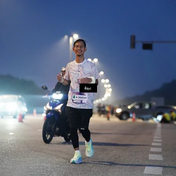 Runner Photo 7444632