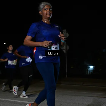Runner Photo 7444657