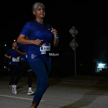 Runner Photo 7444663