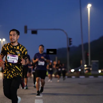 Runner Photo 7444670