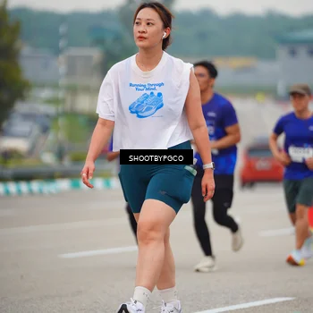 Runner Photo 7444678