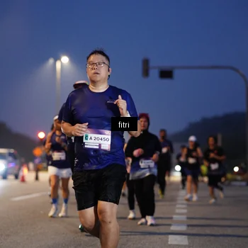 Runner Photo 7444697