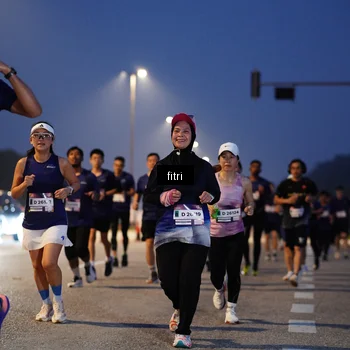 Runner Photo 7444710