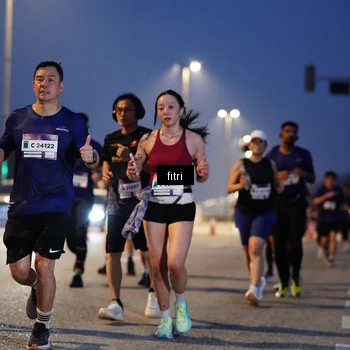 Runner Photo 7444748