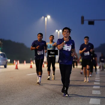 Runner Photo 7444791