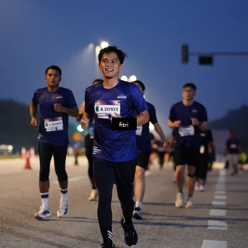 Runner Photo 7444798