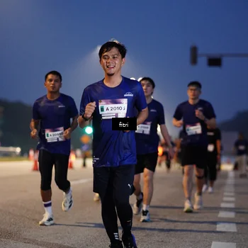 Runner Photo 7444800