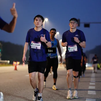 Runner Photo 7444824