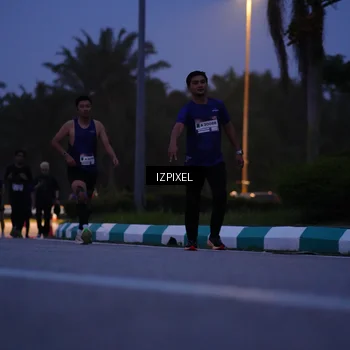 Runner Photo 7444831