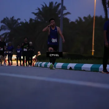 Runner Photo 7444847