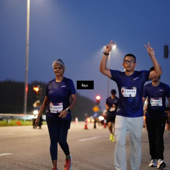 Runner Photo 7444888