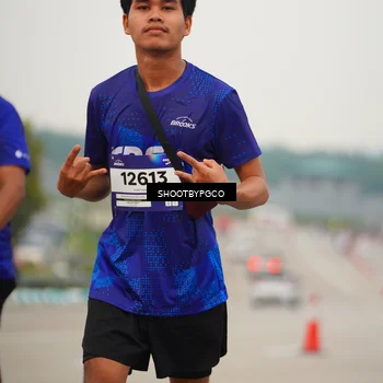 Runner Photo 7444899