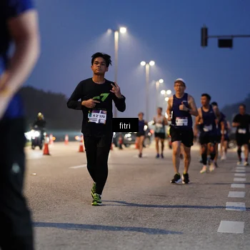 Runner Photo 7444903