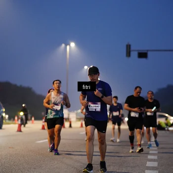 Runner Photo 7444935