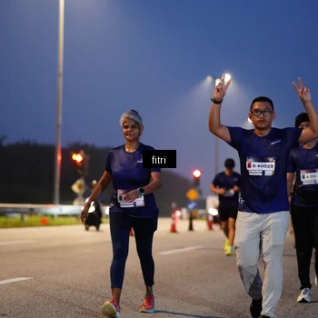 Runner Photo 7444943