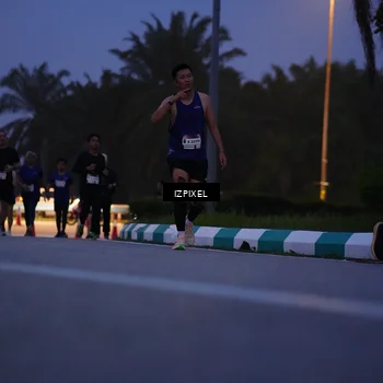 Runner Photo 7444971