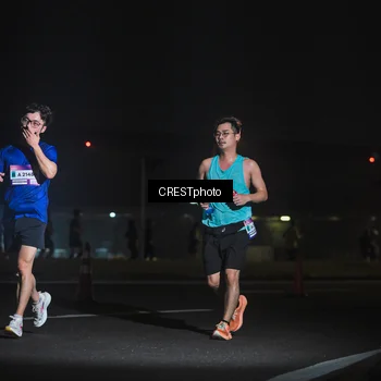 Runner Photo 7445005