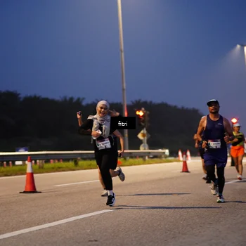 Runner Photo 7445014