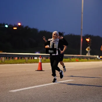 Runner Photo 7445023