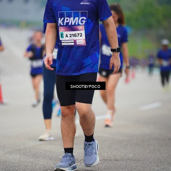 Runner Photo 7445039