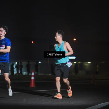 Runner Photo 7445043