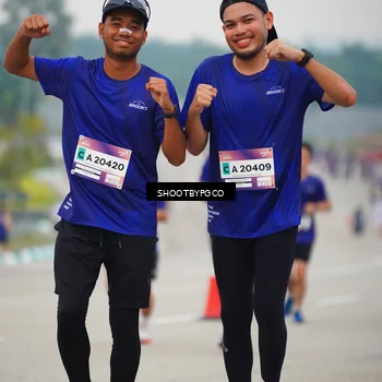 Runner Photo 7445046