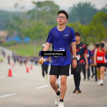 Runner Photo 7445054