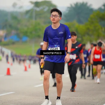 Runner Photo 7445058