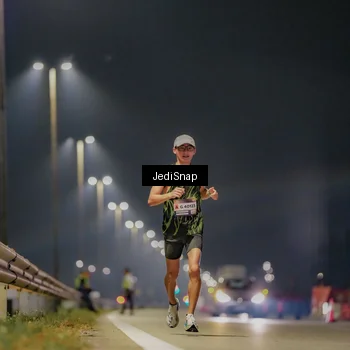 Runner Photo 7445079