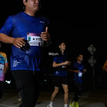 Runner Photo 7445096