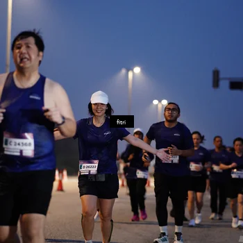 Runner Photo 7445103