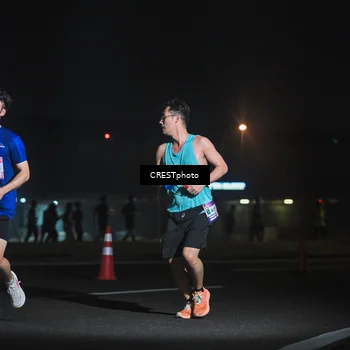 Runner Photo 7445105