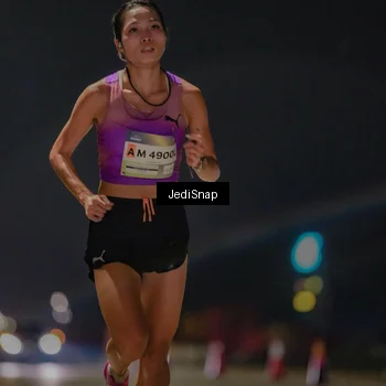 Runner Photo 7445118