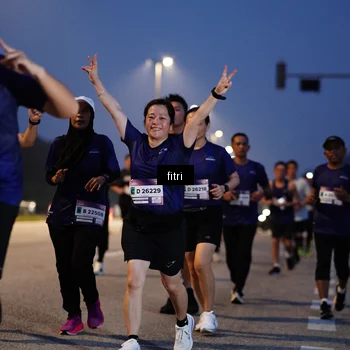 Runner Photo 7445131