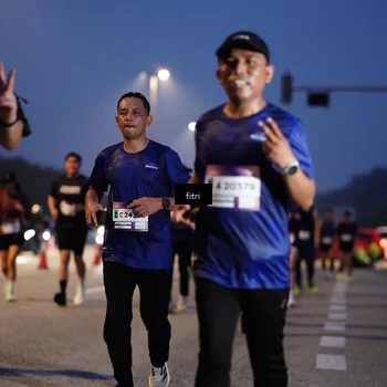 Runner Photo 7445160