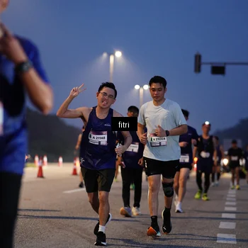 Runner Photo 7445174