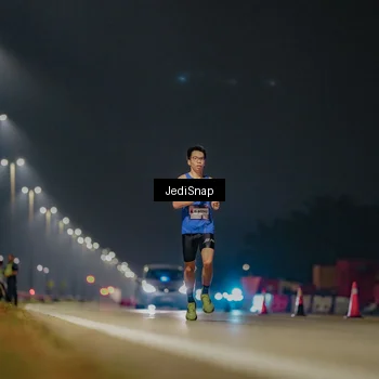 Runner Photo 7445179