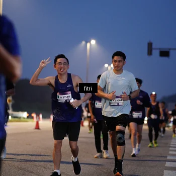 Runner Photo 7445180