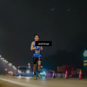 Runner Photo 7445187