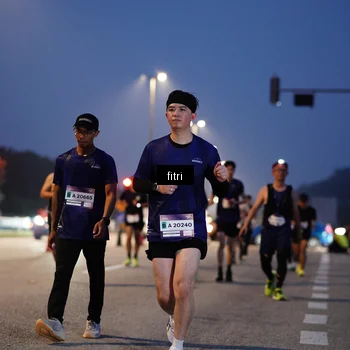 Runner Photo 7445193