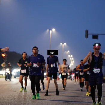 Runner Photo 7445227