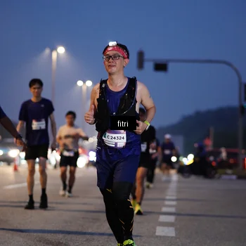 Runner Photo 7445244