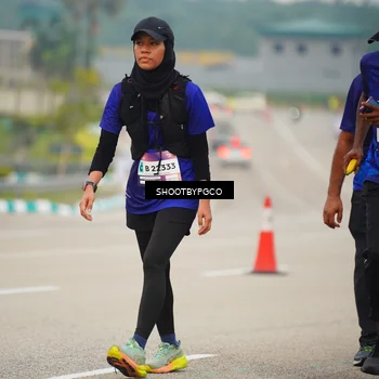 Runner Photo 7445248