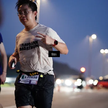 Runner Photo 7445263