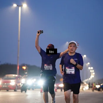 Runner Photo 7445270