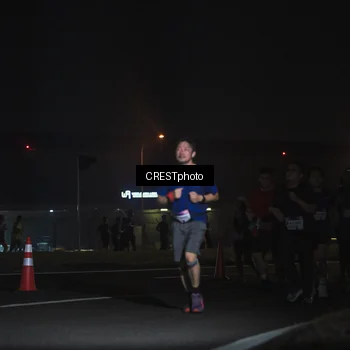 Runner Photo 7445291