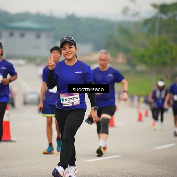 Runner Photo 7445312